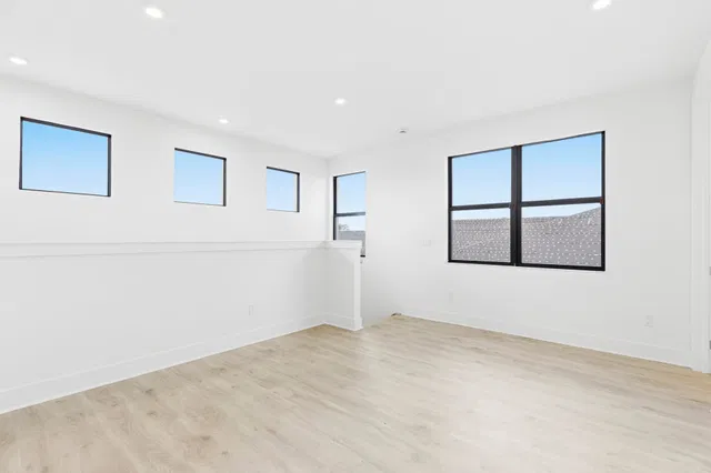 Avenir Residence photo 38