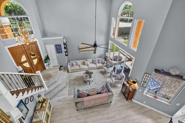  Residence photo 18