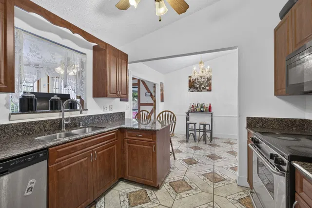Residence photo 21