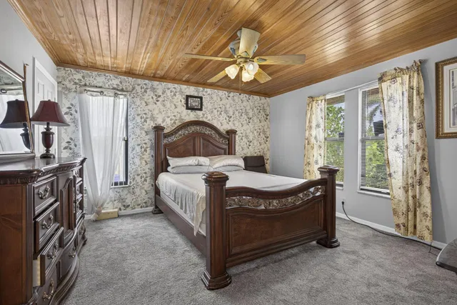 Residence photo 32