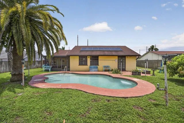 Residence photo 48