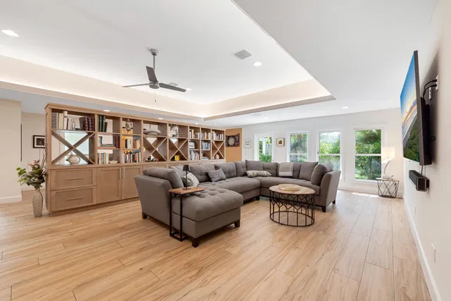 Residence photo 18