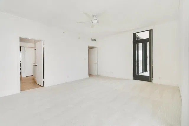 Unit PH45 photo 36