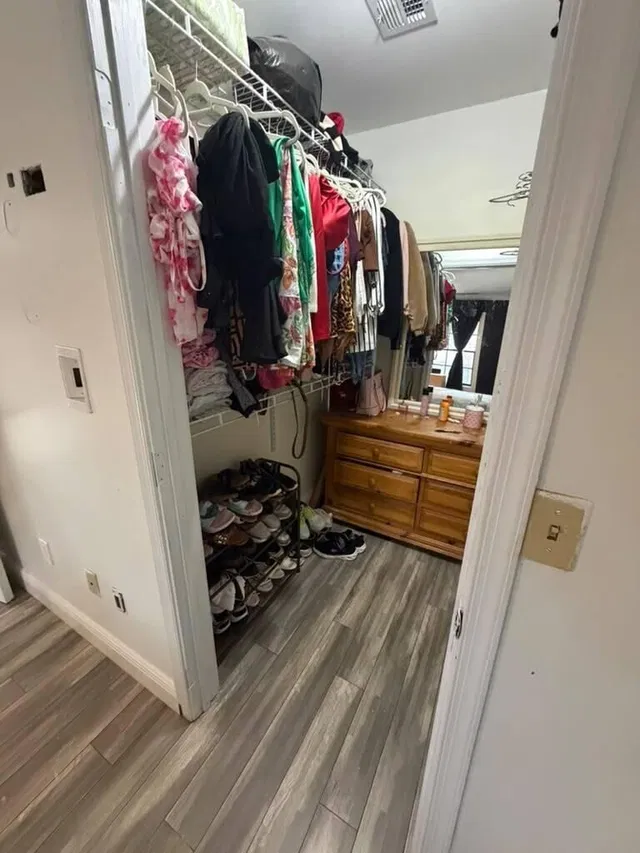 Residence photo 12