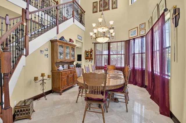 Residence photo 11