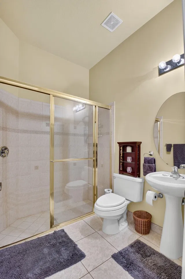 Residence photo 17