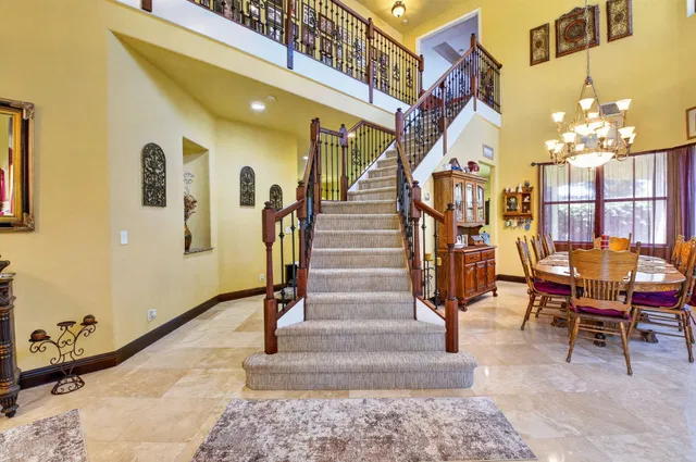 Residence photo 32