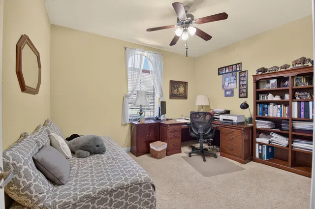 Residence photo 47