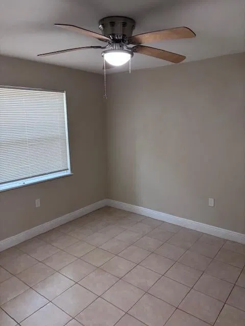 Unit Unit C photo 6