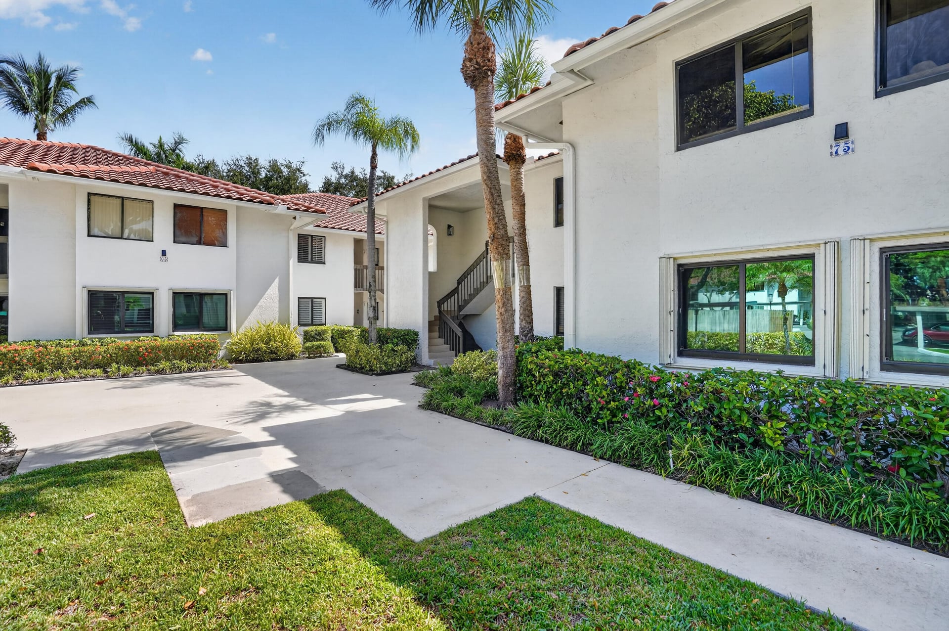 Unit 2030 photo 8