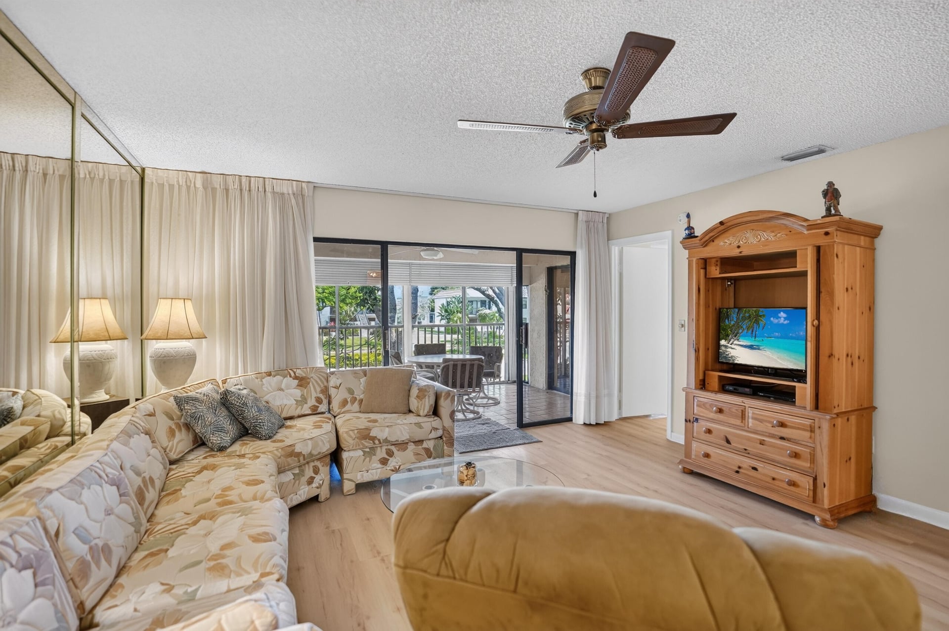 Unit 2030 photo 23