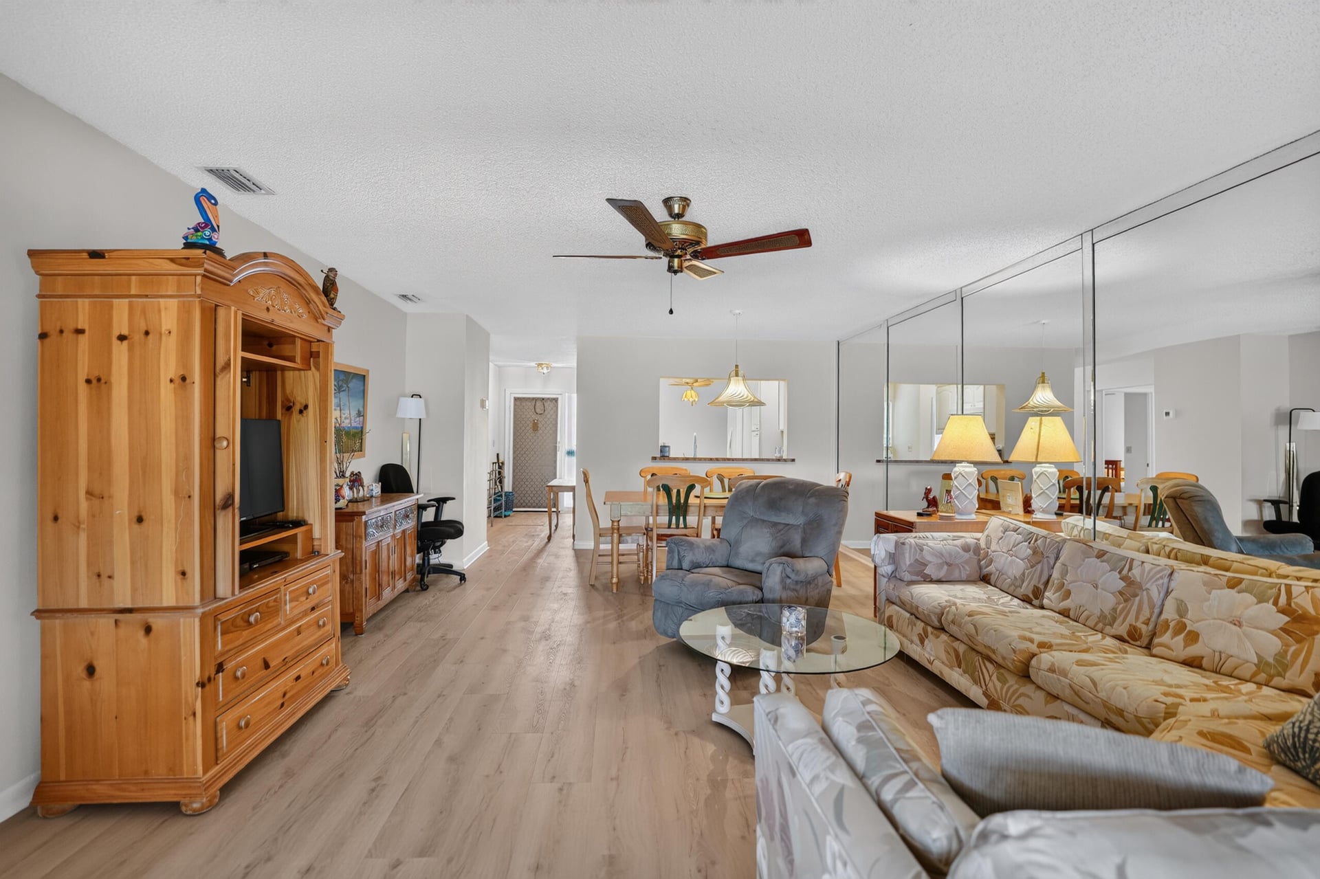 Unit 2030 photo 24