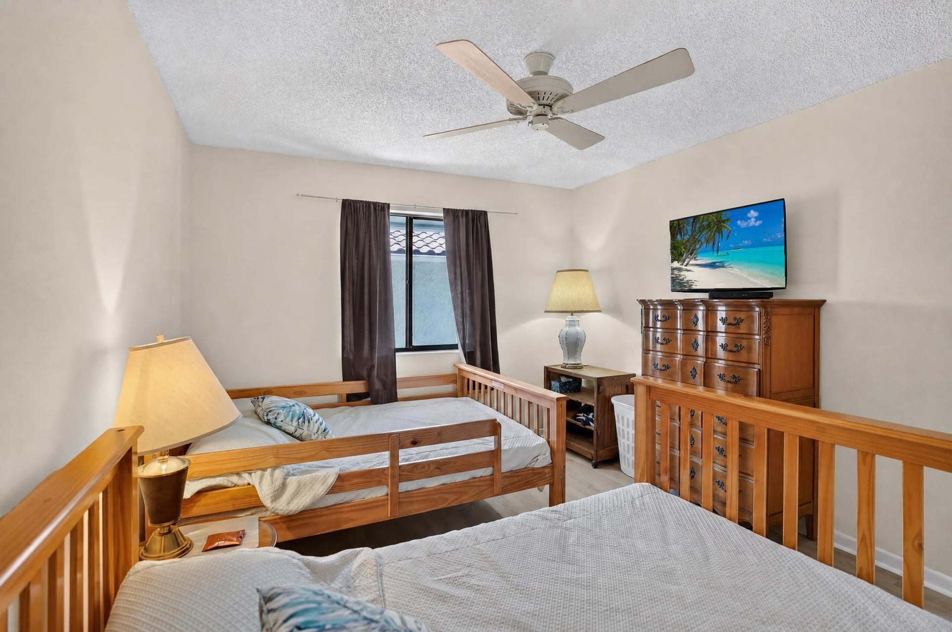 Unit 2030 photo 41