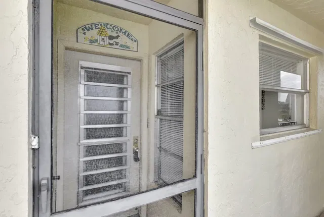 Unit 306 photo 28