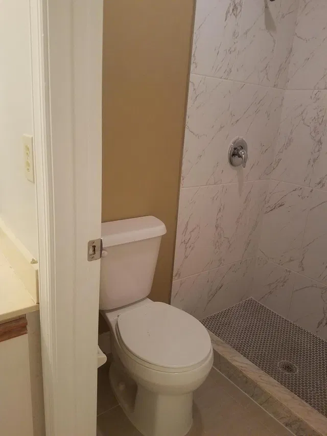 Unit 102 photo 23