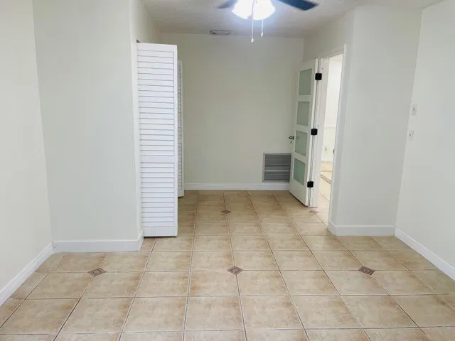Residence photo 14