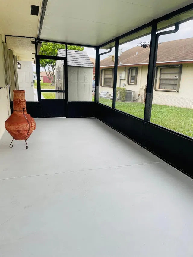 Residence photo 19
