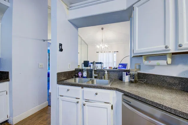 Residence photo 14