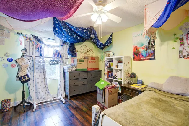  Residence photo 24