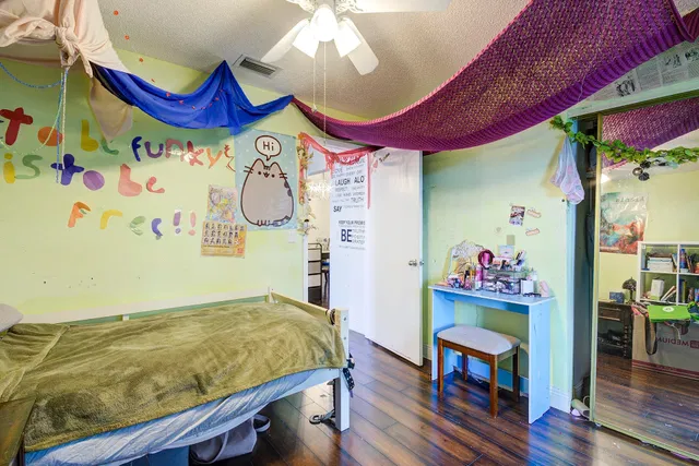  Residence photo 25