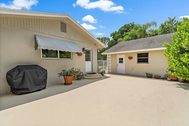 Residence photo 36