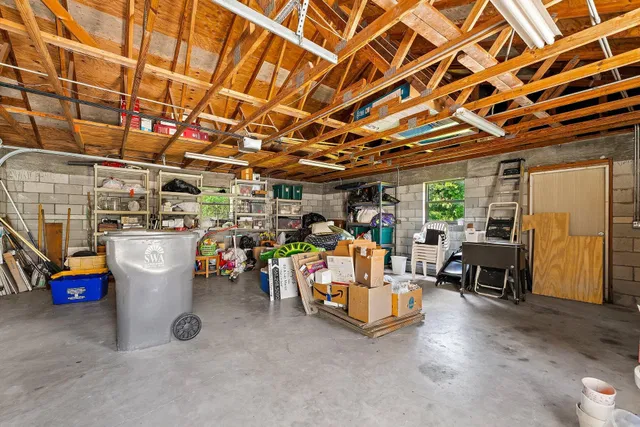 Residence photo 37