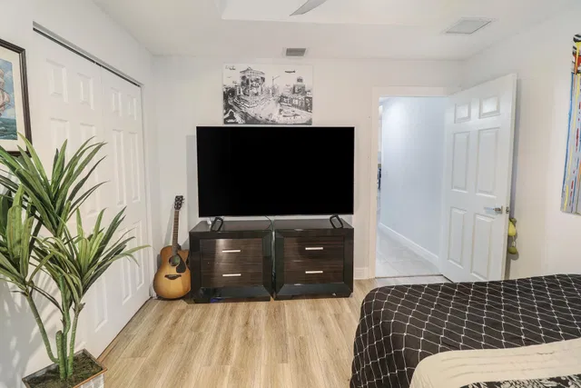 Residence photo 16
