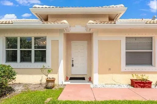  Residence photo 4