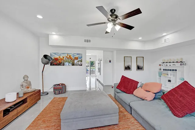 PGA National Palm Beach Gardens Residence photo 27