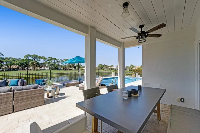 PGA National Palm Beach Gardens Residence photo 29