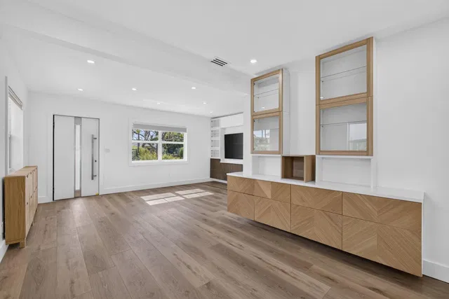  Residence photo 11