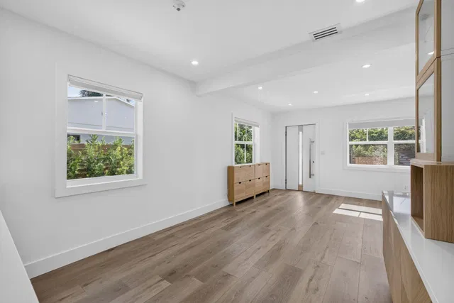  Residence photo 13