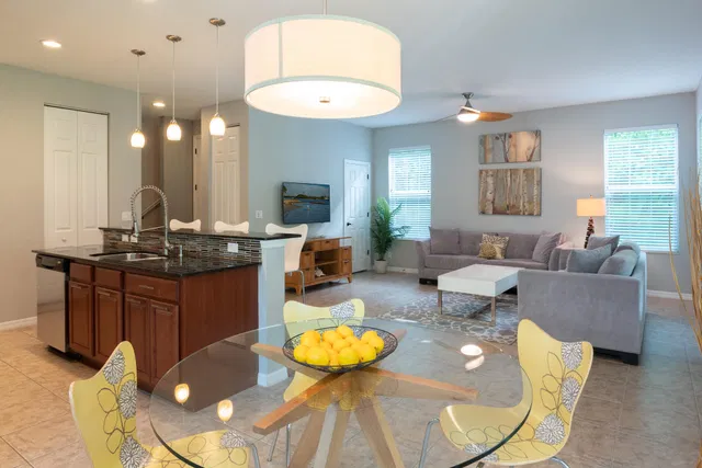 Canterbury Place Residence photo 4