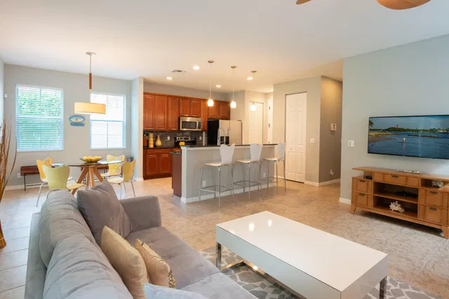 Canterbury Place Residence photo 5