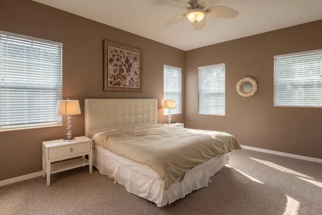 Canterbury Place Residence photo 14