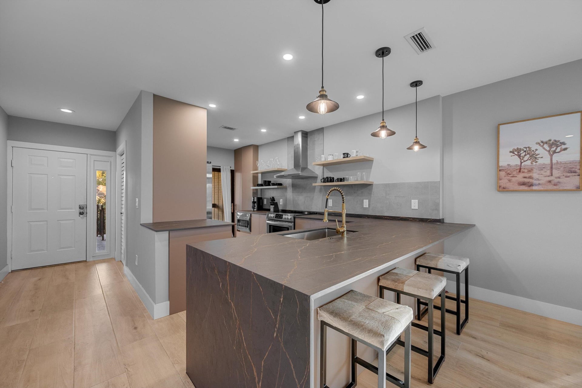  Unit Apt 204 photo 8