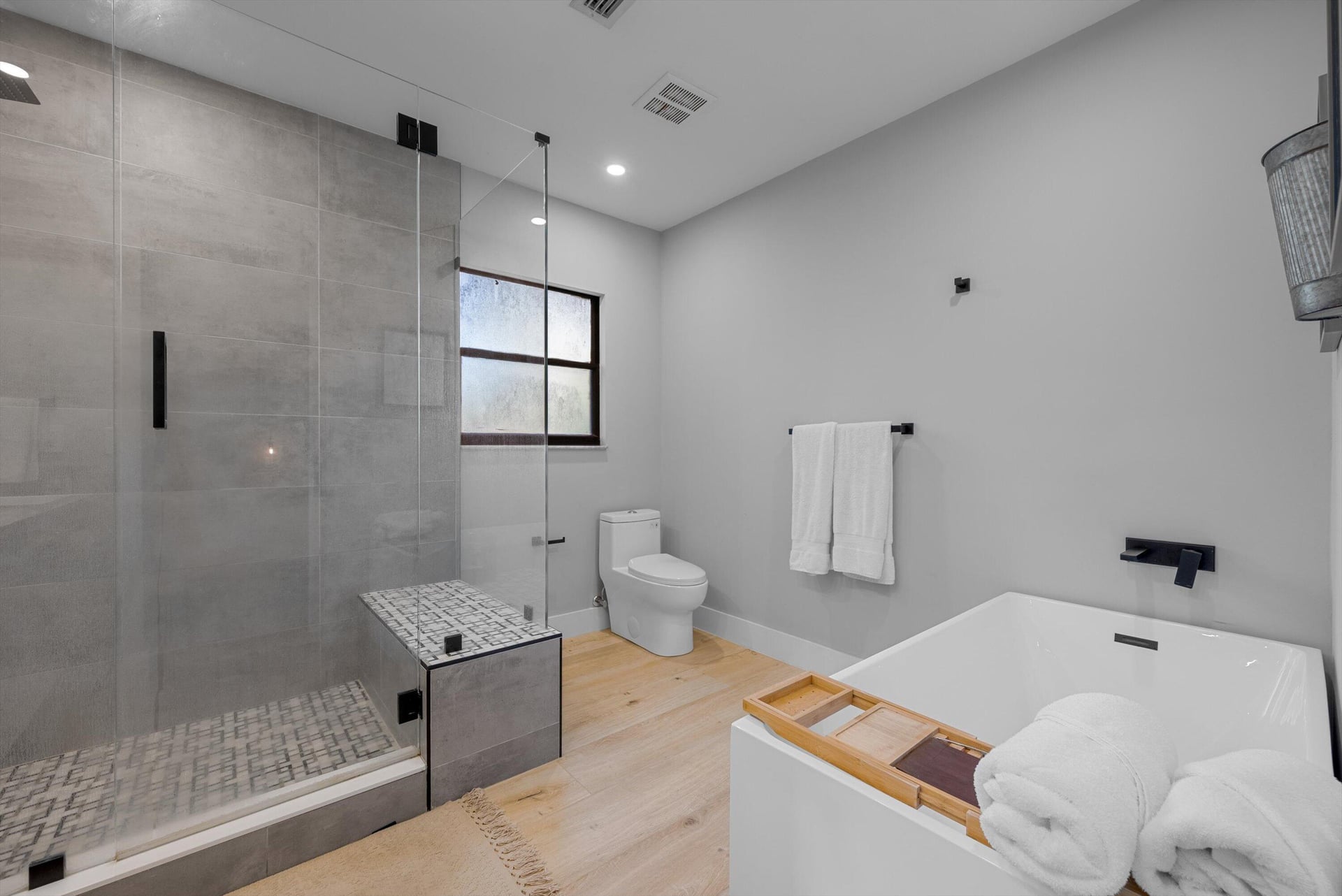  Unit Apt 204 photo 15