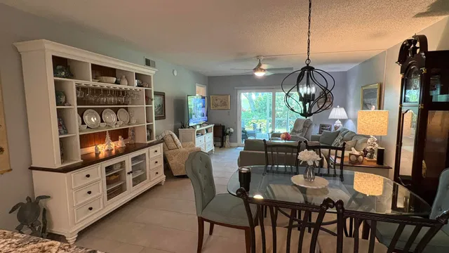 Singer Island Unit 124 photo 5