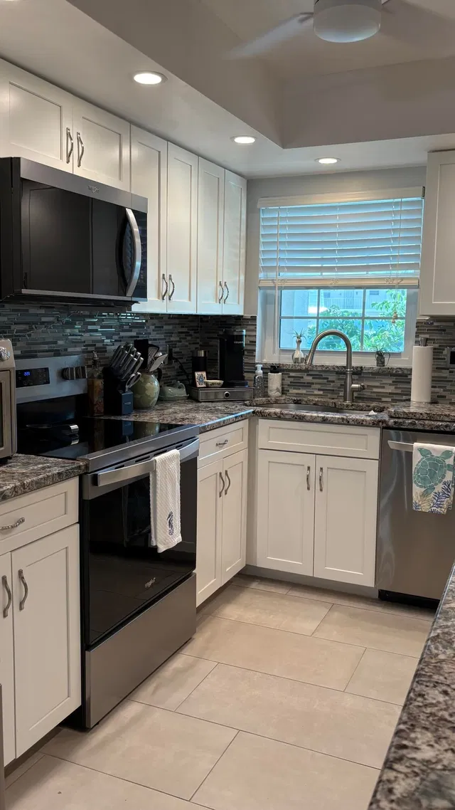 Singer Island Unit 124 photo 14