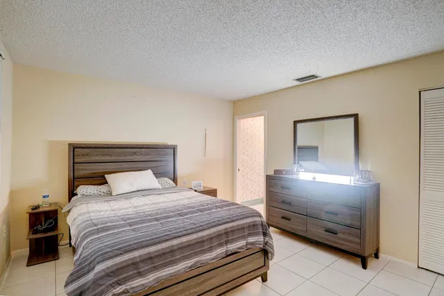  Unit 144 photo 13