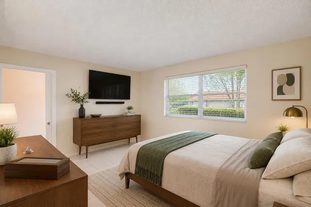 Unit 144 photo 14