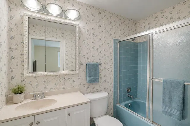  Unit 144 photo 15