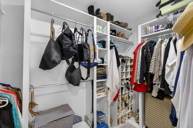 Unit 304 photo 26