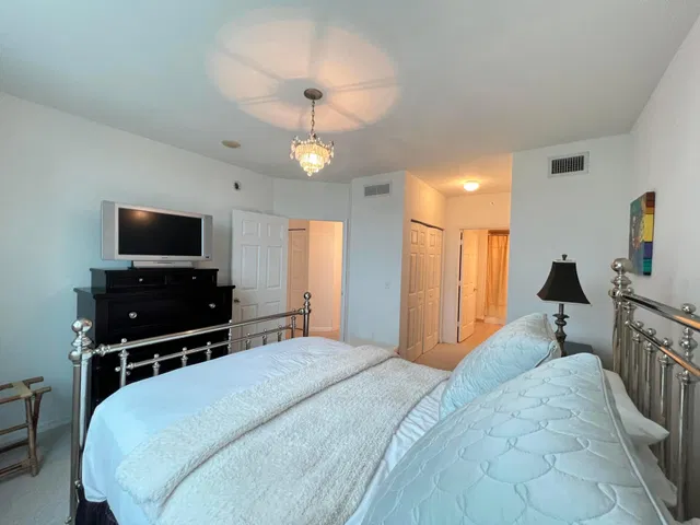  Unit 307 photo 18