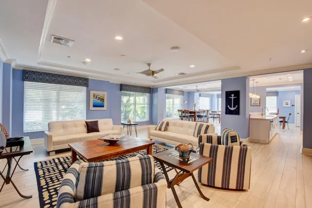  Unit 307 photo 22