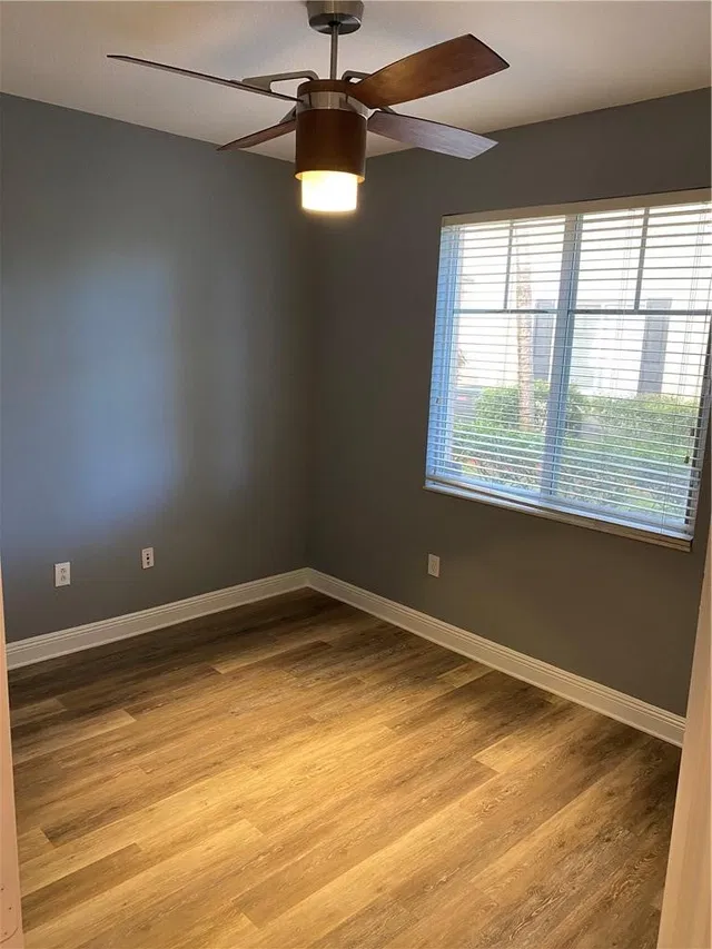 Residence photo 9
