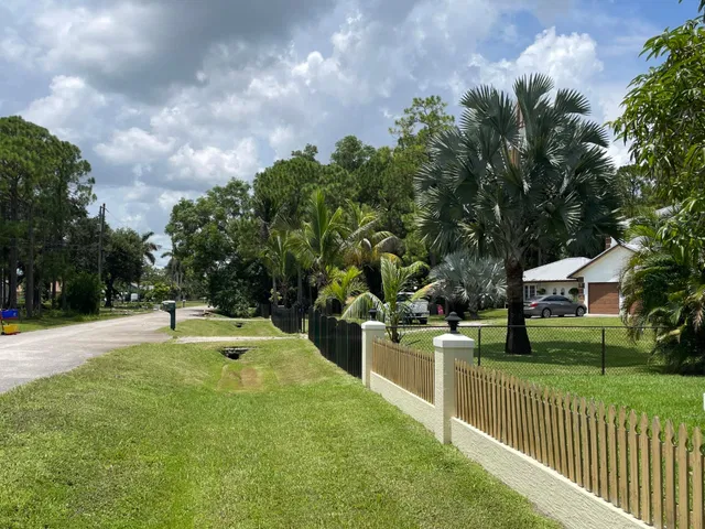  Residence photo 4