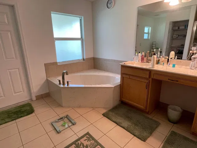  Residence photo 17
