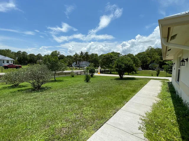  Residence photo 29