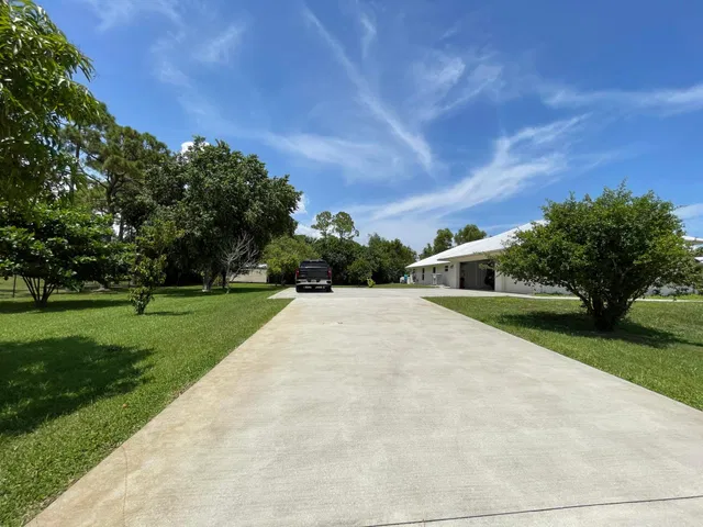  Residence photo 48